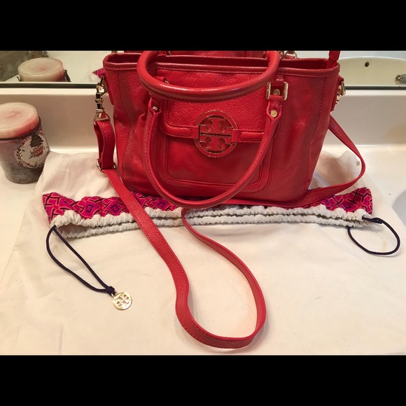 Tory Burch Amanda hobo